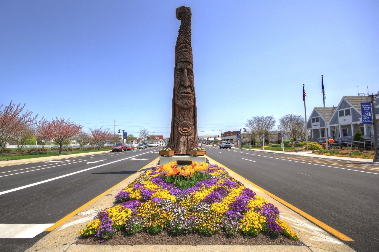 Bethany Beach Totem Pole